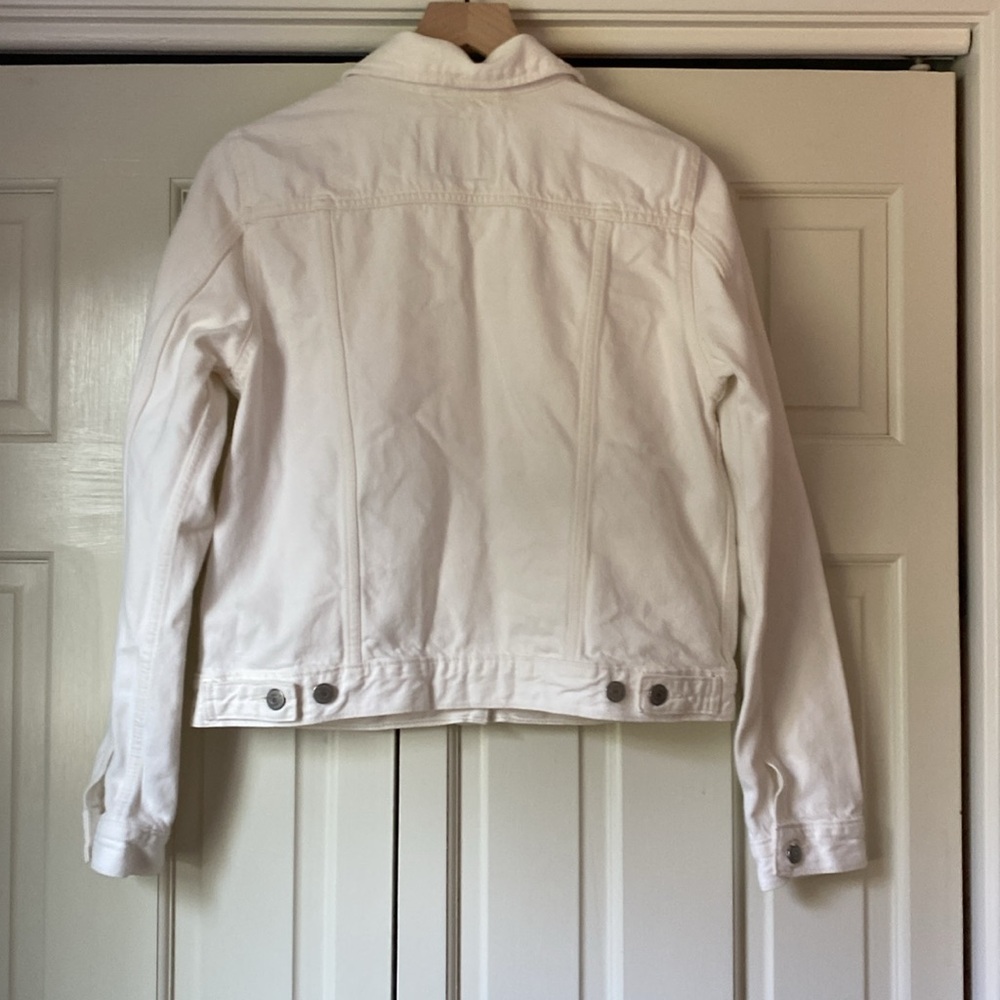 Levi's White Trucker Jean Jacket - Picture 3 of 16